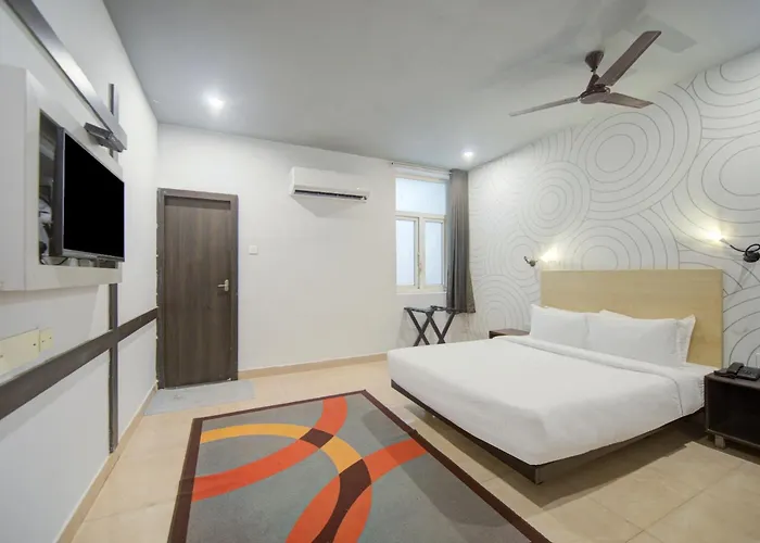 Hotel Everest